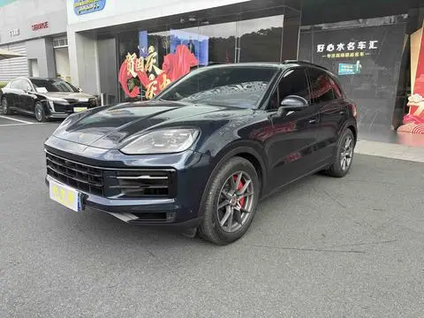 Porsche Cayenne 2024