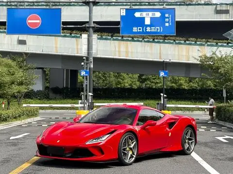 Ferrari F8 2019