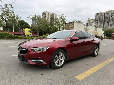 Buick Regal 2017 — фото 1
