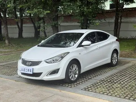Hyundai Elantra Langdong 2016