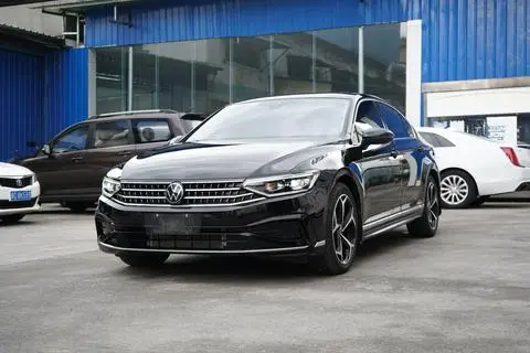 Volkswagen Magotan 2024