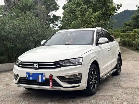 Zotye SR7 2016 — фото 1
