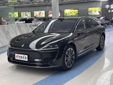 Stelato S9 2025