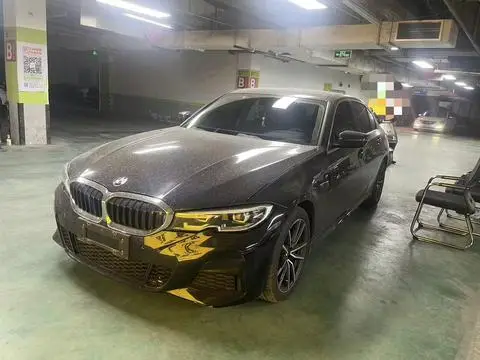 BMW 3 Series 2021 — фото 1