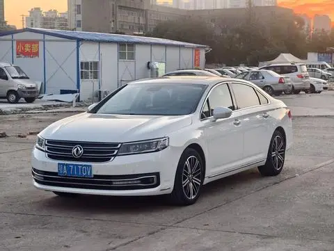 Dongfeng A9 2016