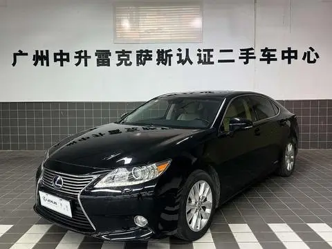 Lexus ES 2013