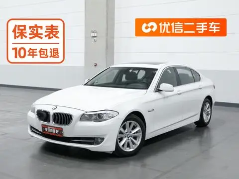 BMW 5 Series 2011 — фото 1