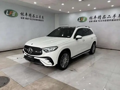 Mercedes-Benz GLC 2023