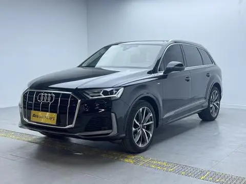 Audi Q7 2023