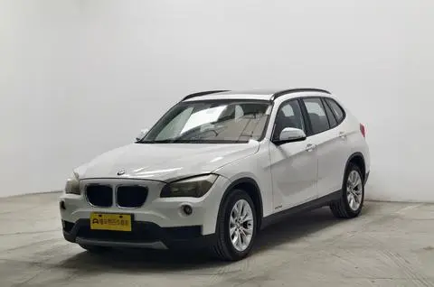 BMW X1 2013 — фото 1