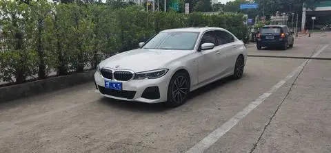 BMW 3 Series 2021 — фото 1