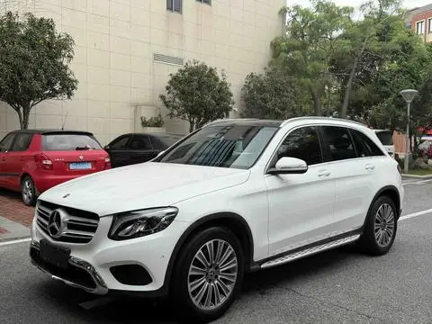Mercedes-Benz GLC 2017 — фото 1