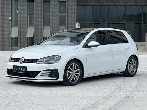 Volkswagen Golf 2016 — фото 1