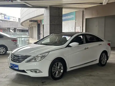Hyundai 索纳塔八 2014