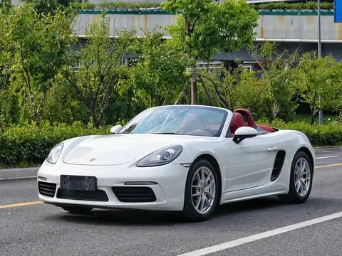 Porsche 718 2016