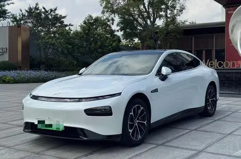 XPeng 小鹏P7 2020