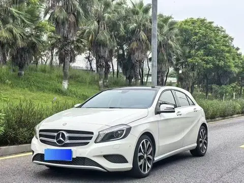 Mercedes-Benz A-Class 2015