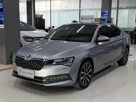 Skoda Superb 2023