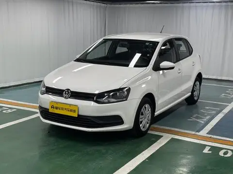 Volkswagen Polo 2016 — фото 1