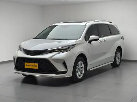Toyota Granvia 2024