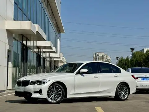 BMW 3 Series 2020