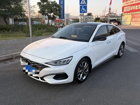 Hyundai 菲斯塔 2019 — фото 1