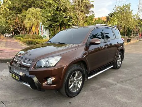 Toyota RAV4 2012