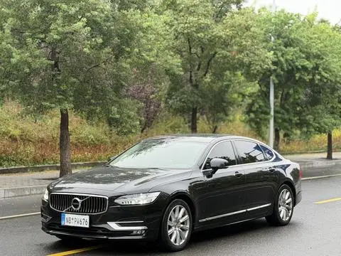 Volvo S90 2020 — фото 1