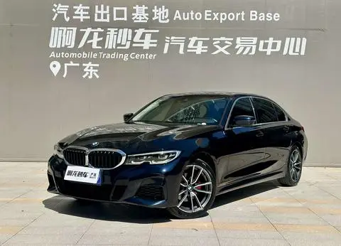 BMW 3 Series 2022 — фото 1