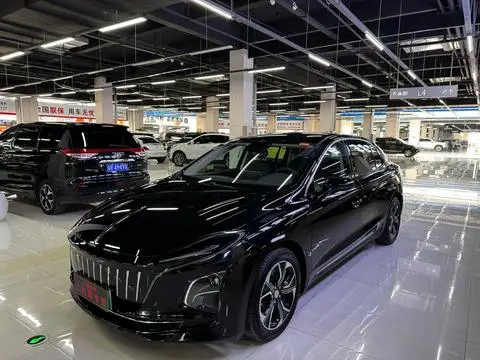 Hongqi E-QM5 2021