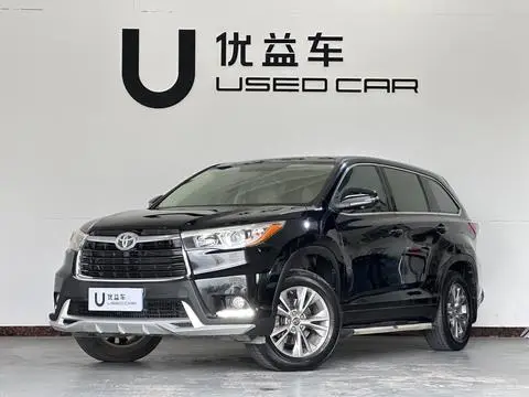 Toyota Highlander 2015 — фото 1