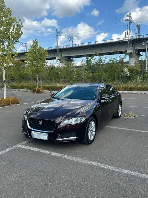 Jaguar XFL 2017
