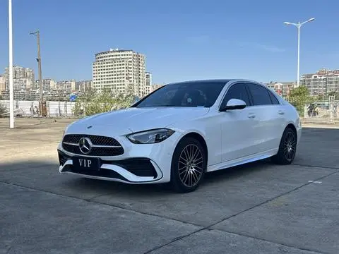 Mercedes-Benz C-Class 2025