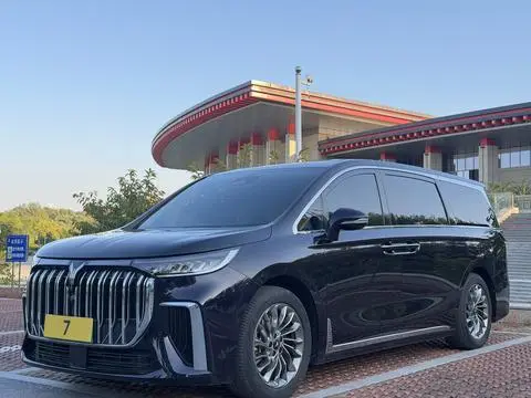 Voyah 梦想家 PHEV 2022