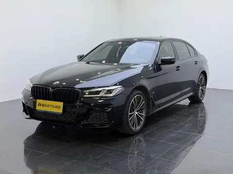 BMW 5 Series 2021 — фото 1