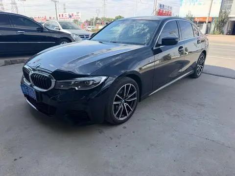 BMW 3 Series 2022 — фото 1