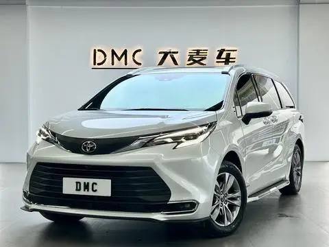 Toyota 赛那 2024