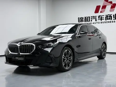 BMW 5 Series 2026