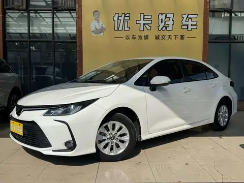 Toyota Corolla 2019 — фото 1