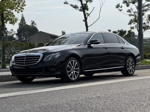 Mercedes-Benz E-Class 2019 — фото 1