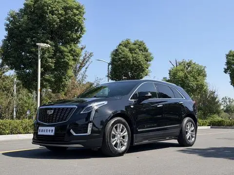Cadillac XT5 2020 — фото 1
