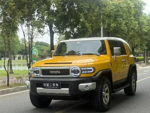 Toyota FJ 酷路泽 2019 — фото 1