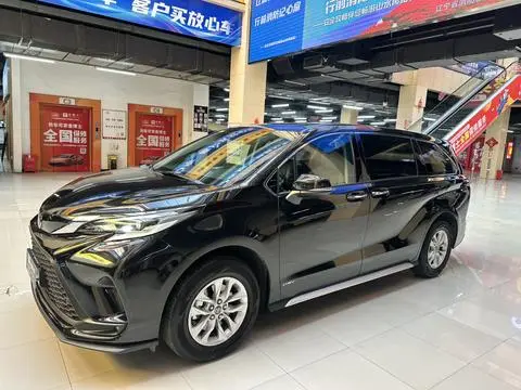 Toyota Granvia 2024