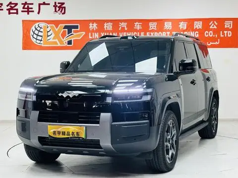 BYD Leopard 钛7 PHEV 2025