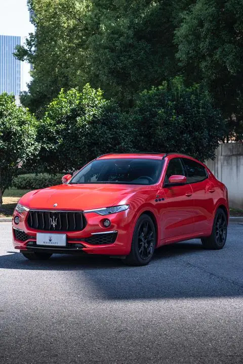 Maserati Levante 2022