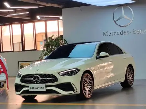 Mercedes-Benz C-Class 2025 — фото 1