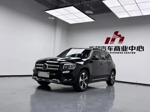 Mercedes-Benz GLB 2022