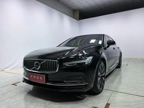 Volvo S90 2022