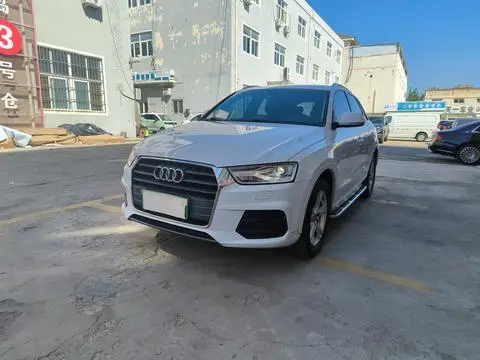 Audi Q3 2017 — фото 1