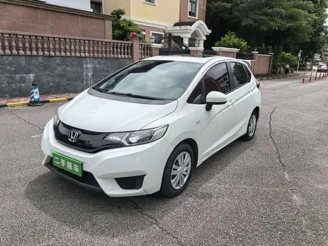 Honda Fit 2016 — фото 1